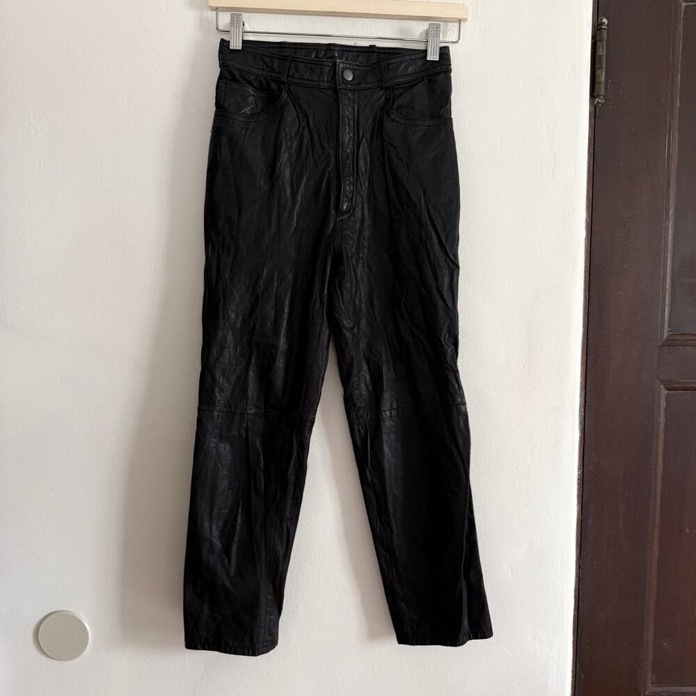 90s Vintage TW2 Leather in Style Black Leather Pants Cropped XS (Vintage Tag 6)